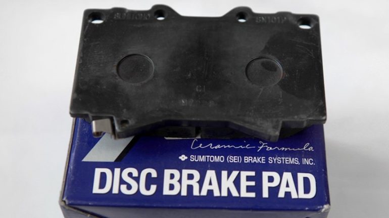 ТОП-5 причин купить колодки SUMITOMO для безопасного торможения